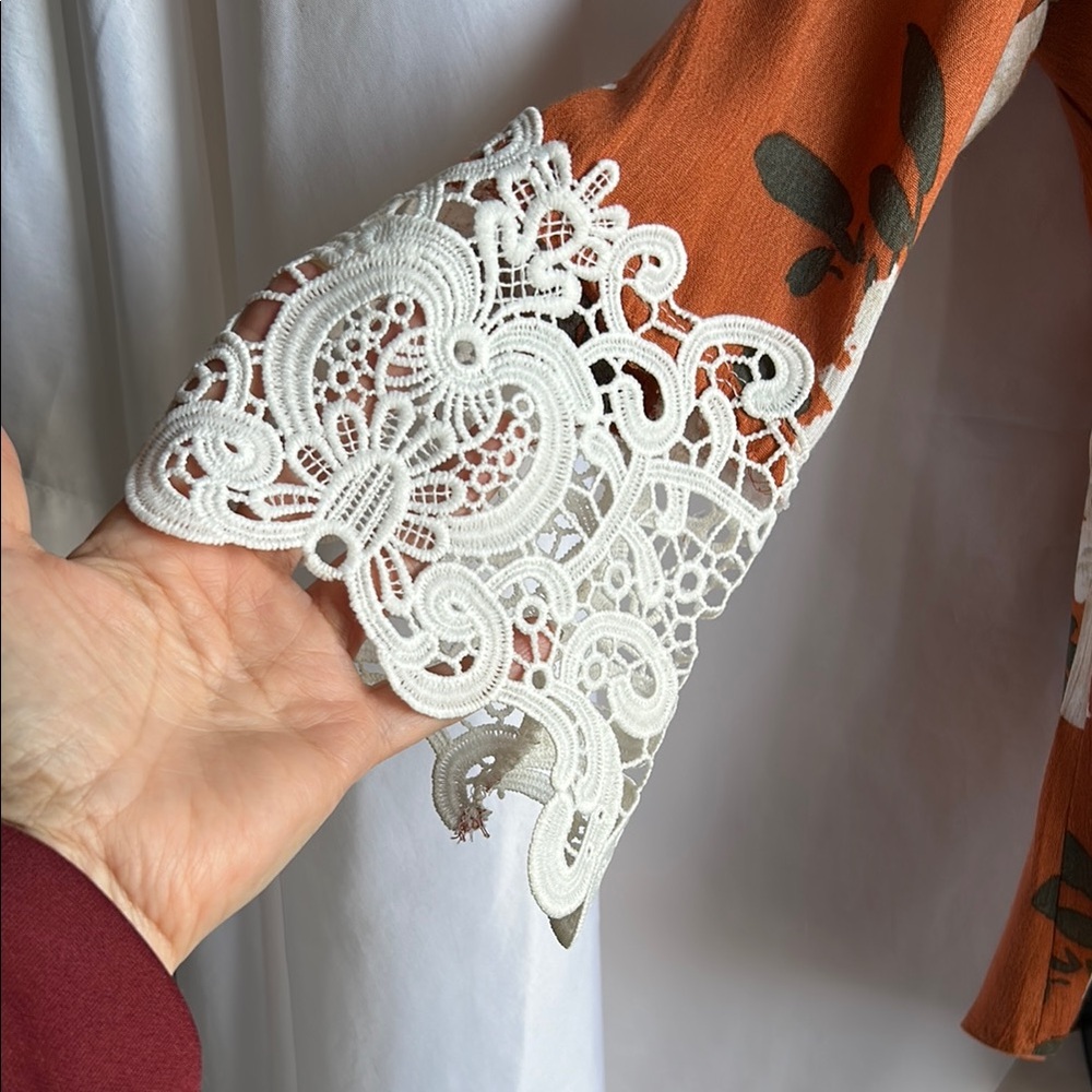 Minimi Burnt Orange Blouse with Lace Trim Sleeves - Picture 4 of 8